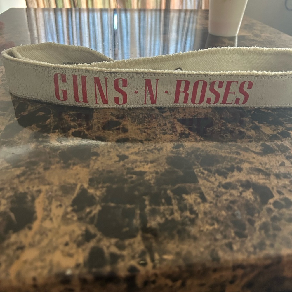 Guns and Roses belt